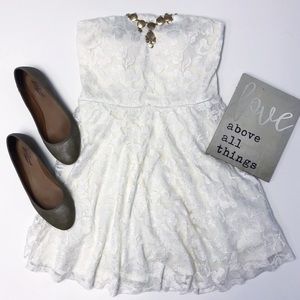 [Love Reign] Sparkly Lace Strapless Dress